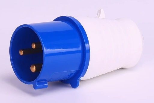 3 پین 32A فلک صنعتی IP44 IP67 فلک ضد آب صنعتی 220v 380v