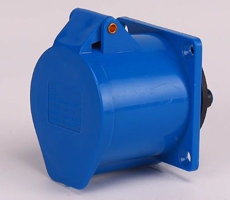 3 پین 32A سوکت مخفی صنعتی 220v سوکت ضد آب صنعتی سه فاز
